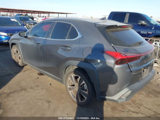 Photo 2 VIN: JTHX3JBH8N2046877 - LEXUS UX 