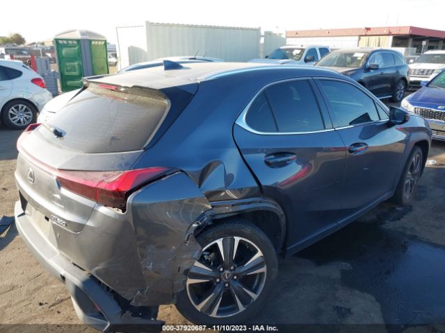 Photo 3 VIN: JTHX3JBH8N2046877 - LEXUS UX 