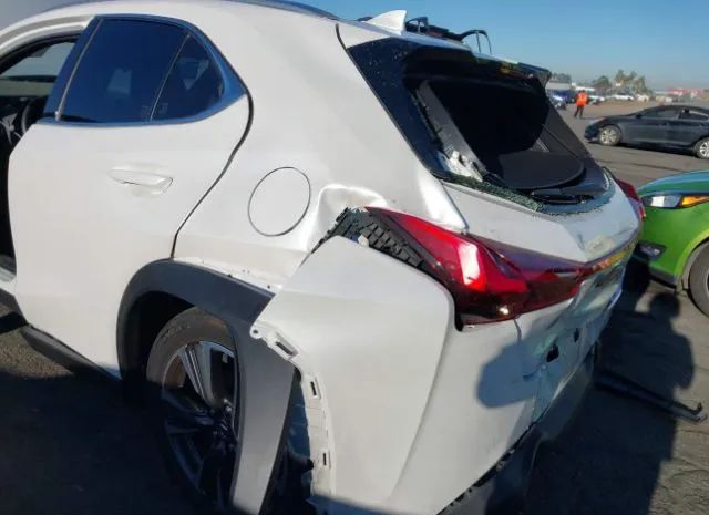 Photo 5 VIN: JTHX3JBH9L2027042 - LEXUS UX 200 