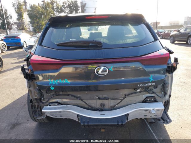 Photo 5 VIN: JTHX6JBH5P2136210 - LEXUS UX 250H BA 