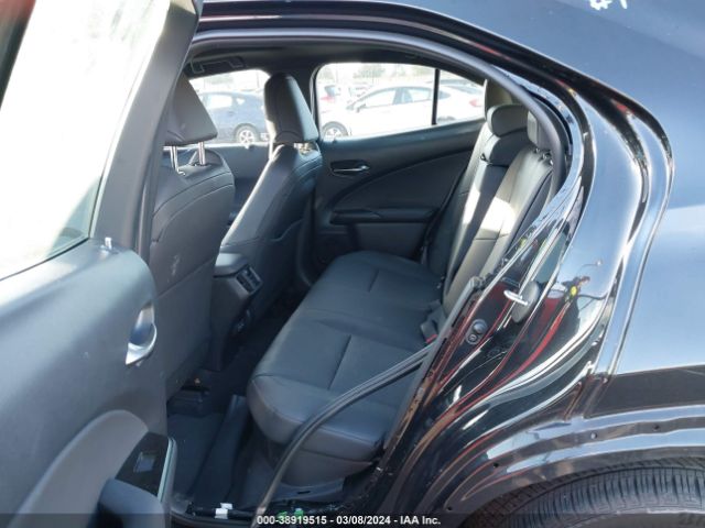 Photo 7 VIN: JTHX6JBH5P2136210 - LEXUS UX 250H BA 