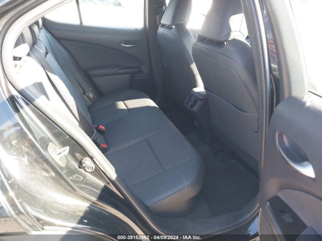 Photo 7 VIN: JTHX6JBH9P2152006 - LEXUS UX 250H 