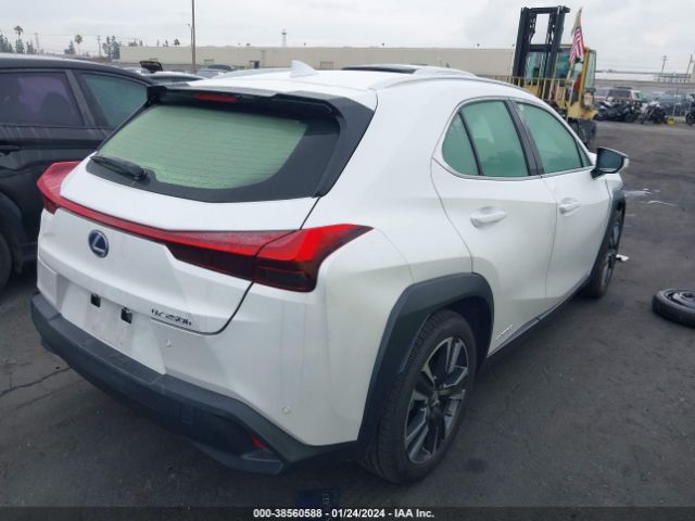 Photo 3 VIN: JTHX9JBH2M2051506 - LEXUS UX 250H 