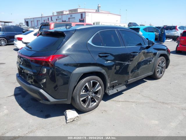 Photo 3 VIN: JTHX9JBH4M2046615 - LEXUS UX 