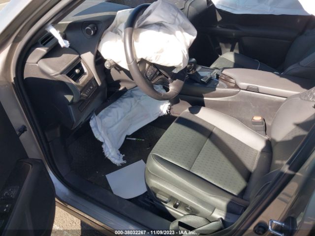 Photo 4 VIN: JTHX9JBH6M2040556 - LEXUS UX 250H 