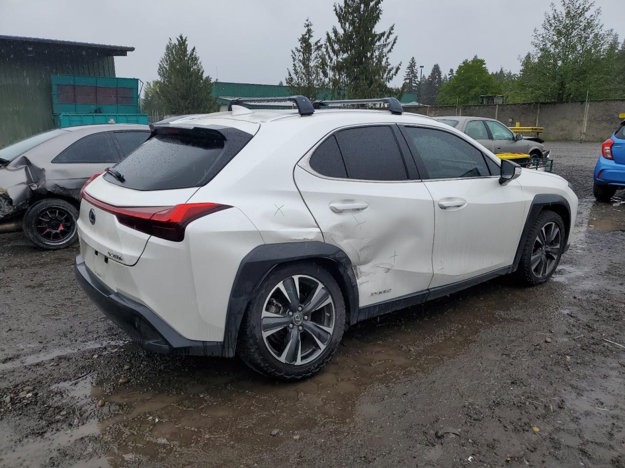 Photo 2 VIN: JTHX9JBH7L2031217 - LEXUS UX 