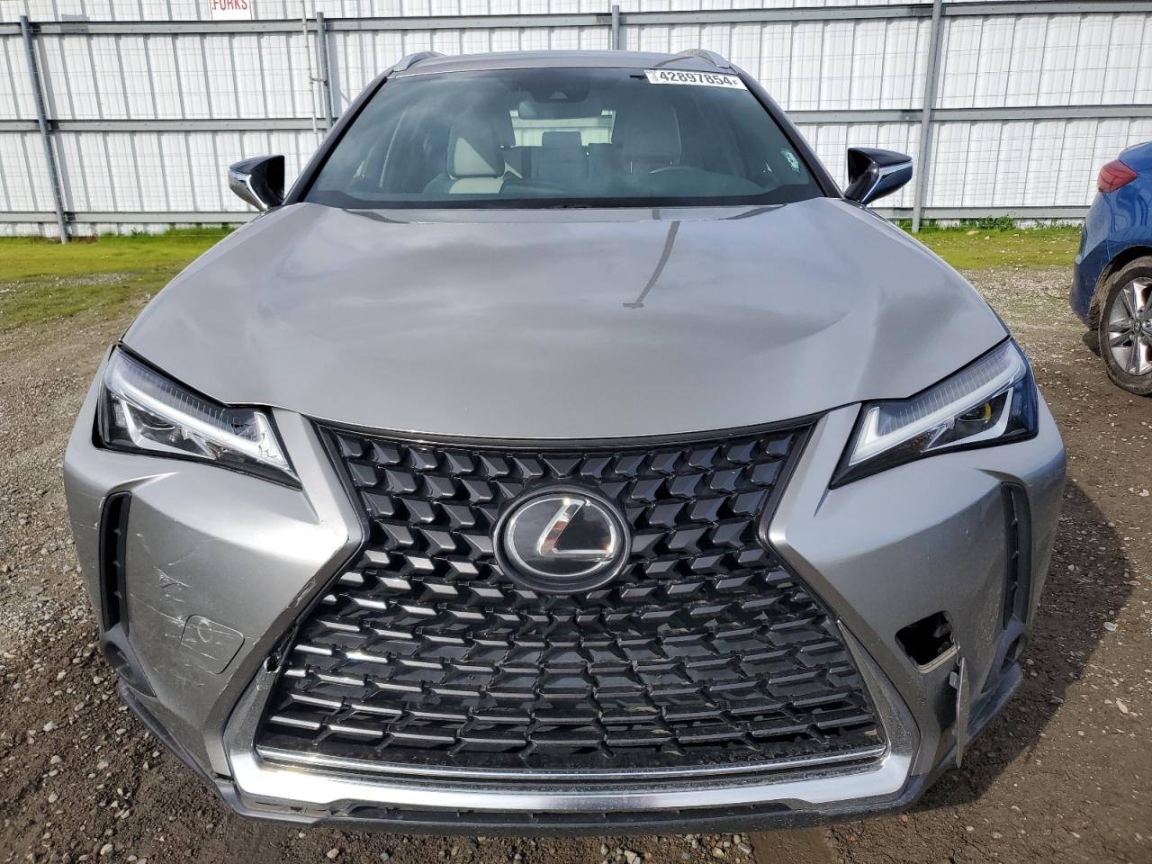 Photo 4 VIN: JTHY3JBH1K2002266 - LEXUS UX 