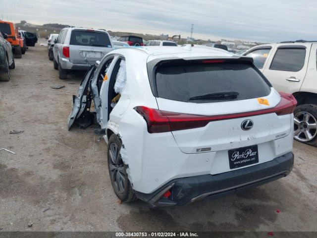 Photo 2 VIN: JTHY3JBH1K2002333 - LEXUS UX 200 