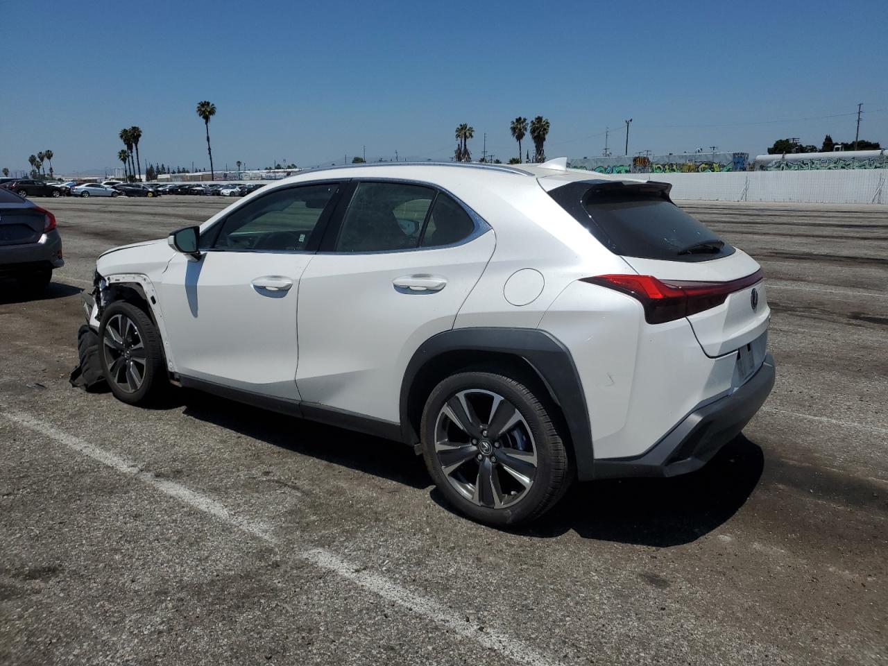 Photo 1 VIN: JTHY3JBH2K2014376 - LEXUS UX 