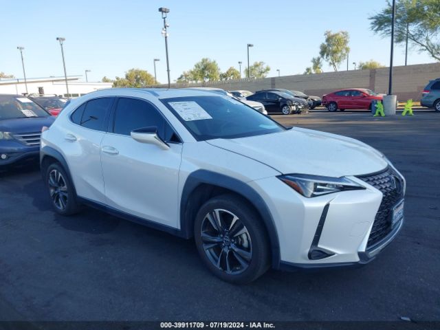 Photo 0 VIN: JTHY3JBH3K2013950 - LEXUS UX 200 