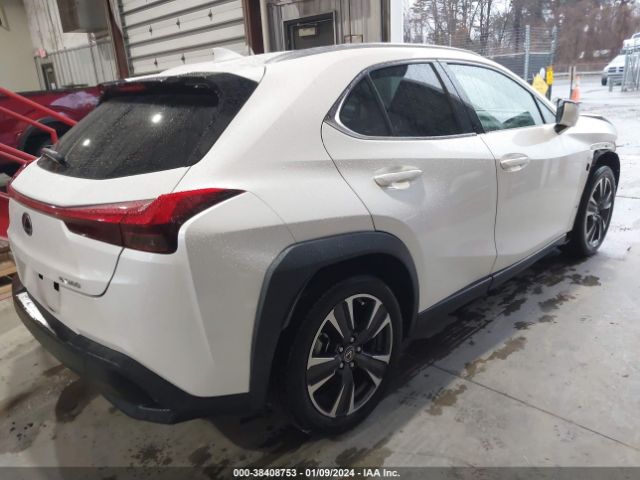 Photo 3 VIN: JTHY3JBH4K2004464 - LEXUS UX 200 