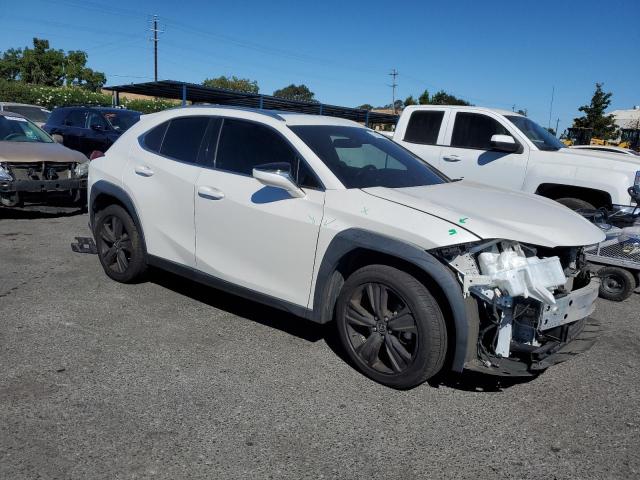 Photo 3 VIN: JTHY3JBH4K2019739 - LEXUS UX 200 