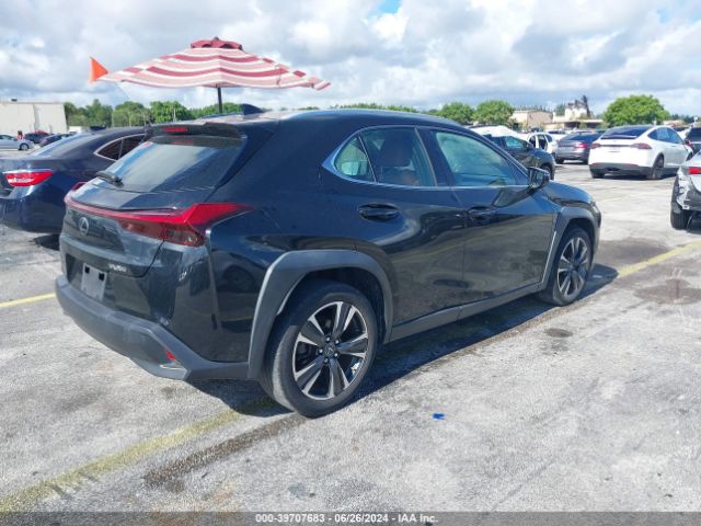 Photo 3 VIN: JTHY3JBH6K2000397 - LEXUS UX 