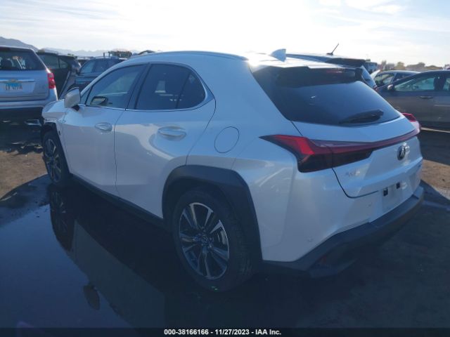 Photo 2 VIN: JTHY3JBH7K2003597 - LEXUS UX 200 