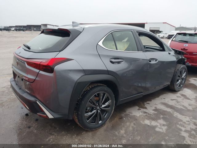 Photo 3 VIN: JTHY3JBH7K2007908 - LEXUS UX 200 