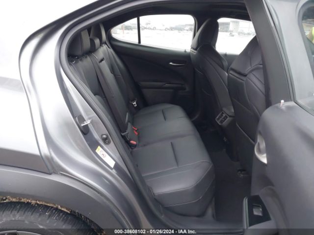 Photo 7 VIN: JTHY3JBH7K2007908 - LEXUS UX 200 