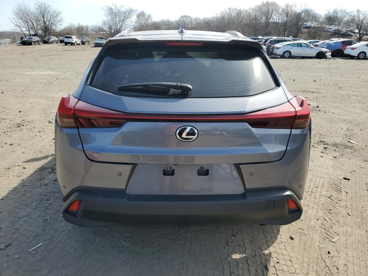 Photo 5 VIN: JTHY3JBHXK2020118 - LEXUS UX 