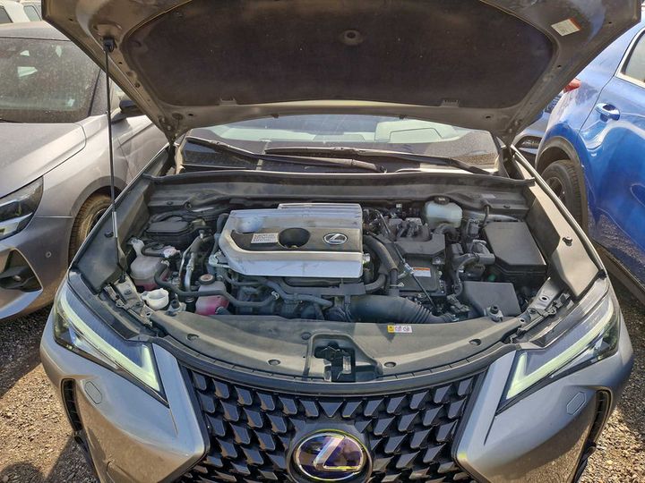 Photo 6 VIN: JTHY65BH102097472 - LEXUS UX 