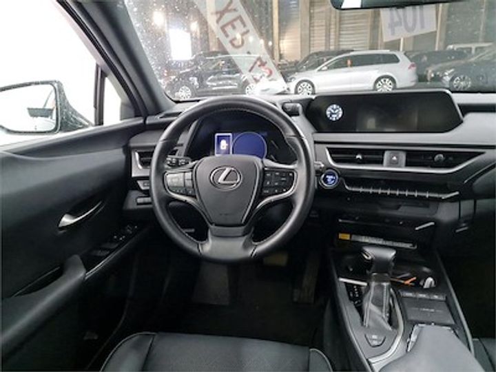 Photo 8 VIN: JTHY65BH402021261 - LEXUS UX 250H 