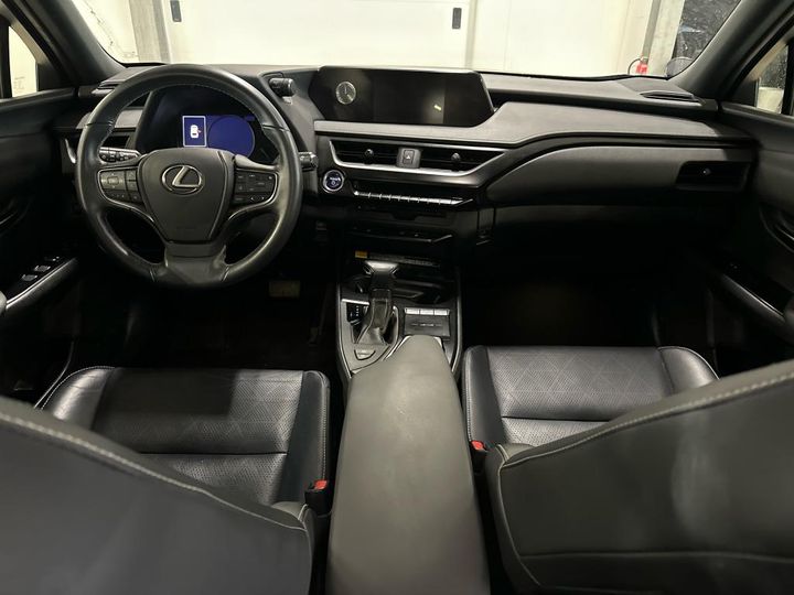 Photo 11 VIN: JTHY65BH702042444 - LEXUS UX 