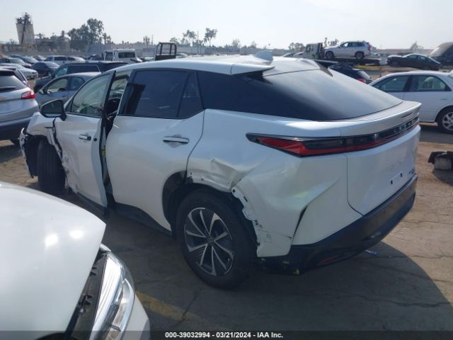 Photo 2 VIN: JTJAAAAB3PA016492 - LEXUS RZ 450E 