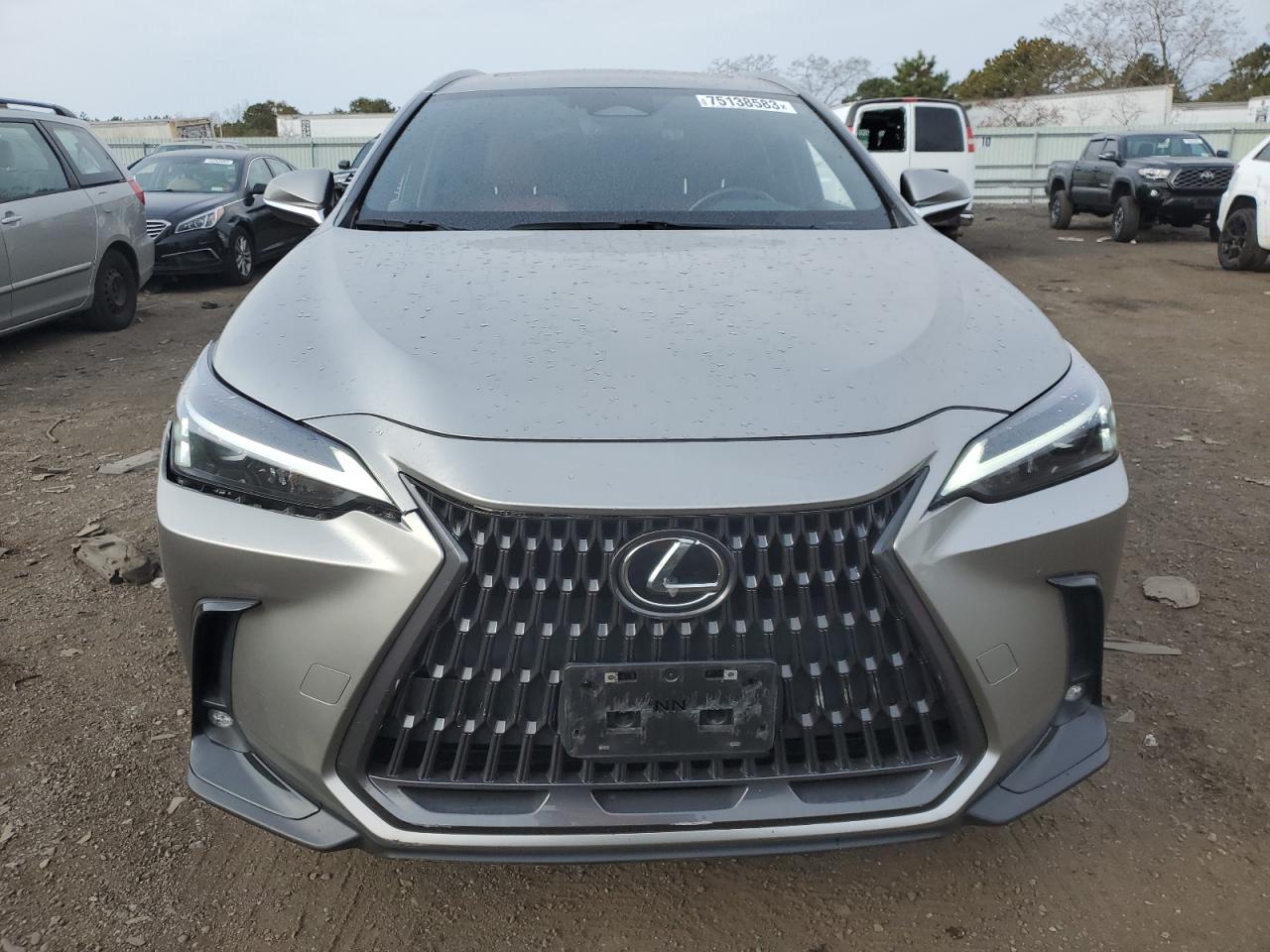 Photo 4 VIN: JTJAGCEZ7N2001129 - LEXUS NX 