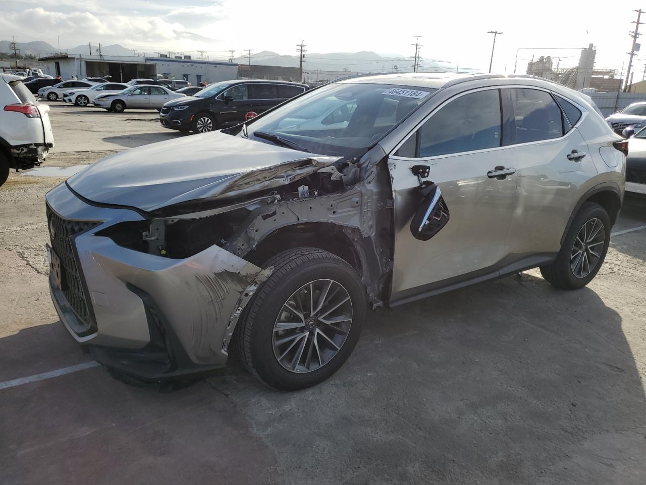 Photo 0 VIN: JTJAKCEZ5N2004707 - LEXUS NX 