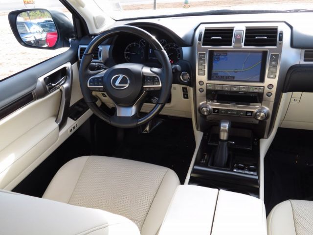 Photo 8 VIN: JTJAM7BX0M5294288 - LEXUS GX 