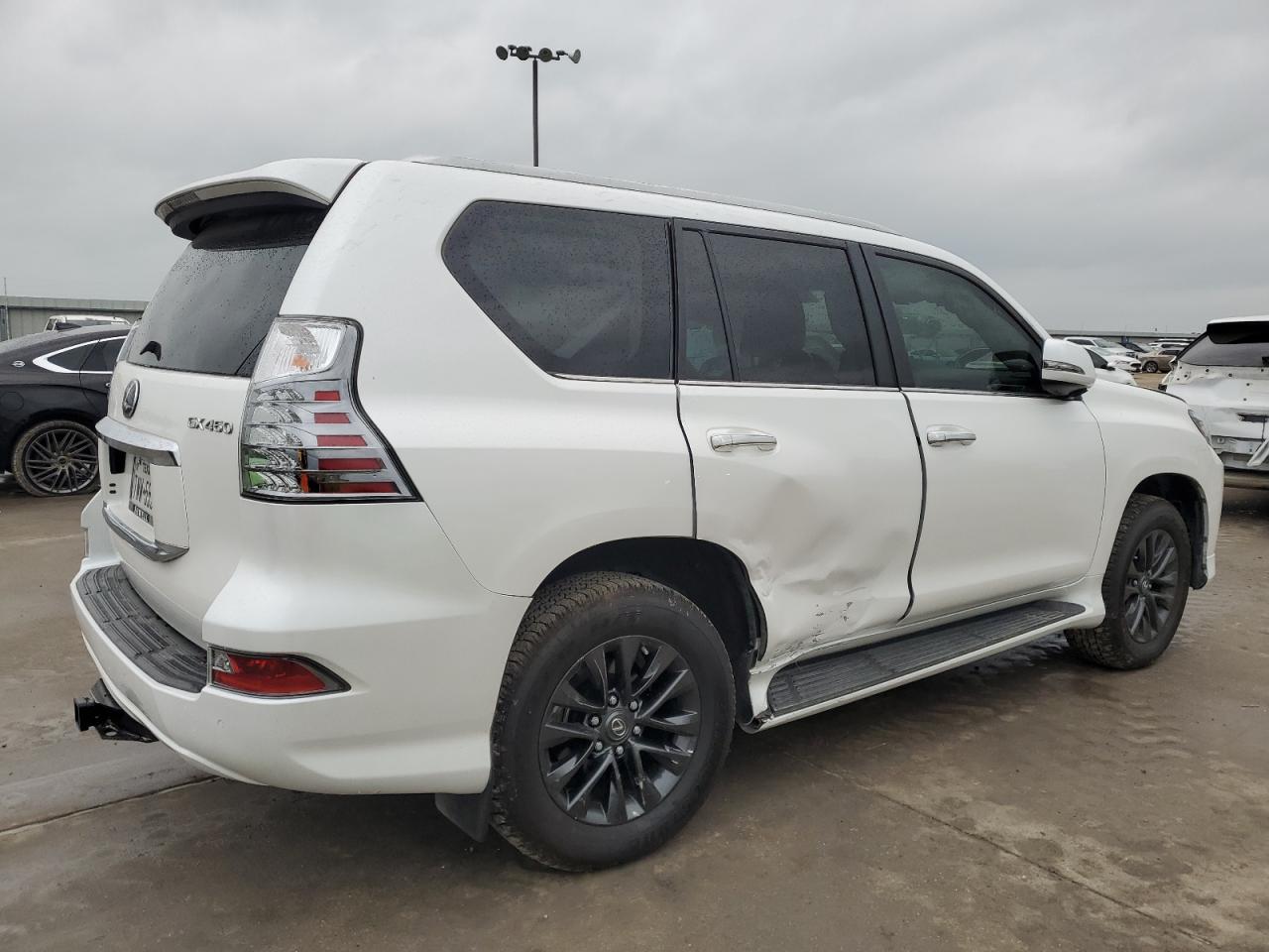 Photo 2 VIN: JTJAM7BX0P5380365 - LEXUS GX 