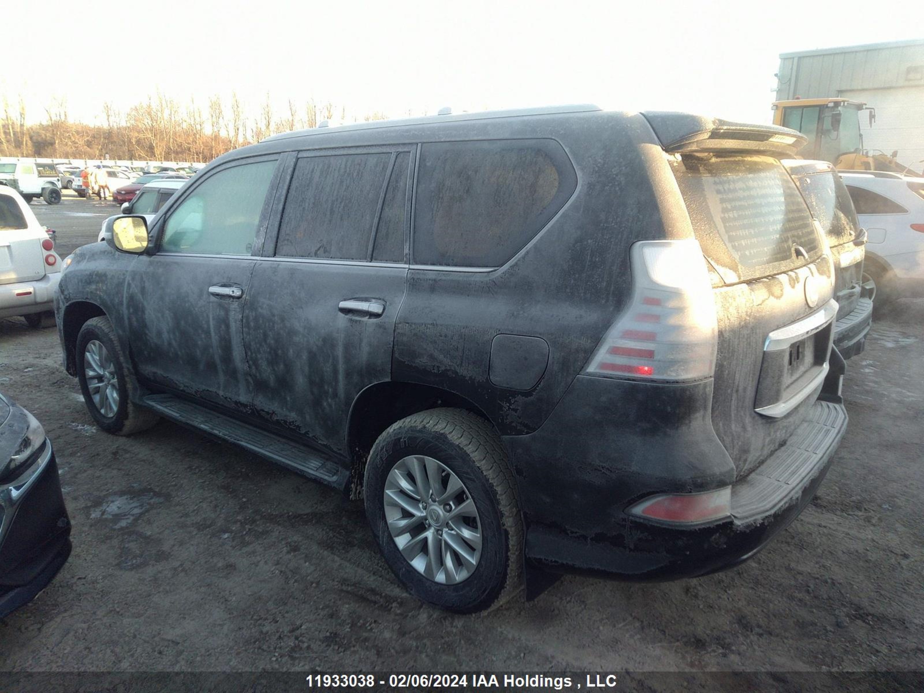 Photo 2 VIN: JTJAM7BX3P5361471 - LEXUS GX 