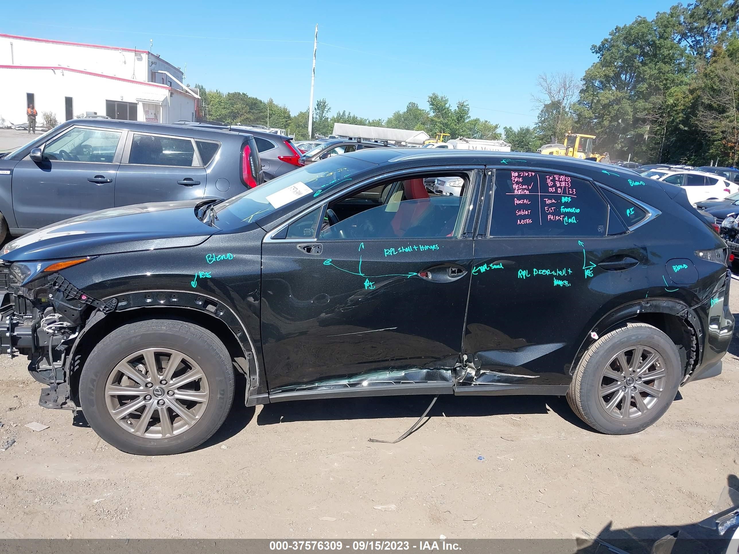 Photo 13 VIN: JTJBARBZ0J2164986 - LEXUS NX 