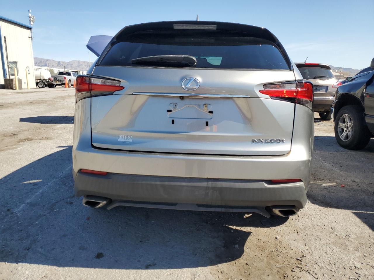 Photo 5 VIN: JTJBARBZ3H2102279 - LEXUS NX 