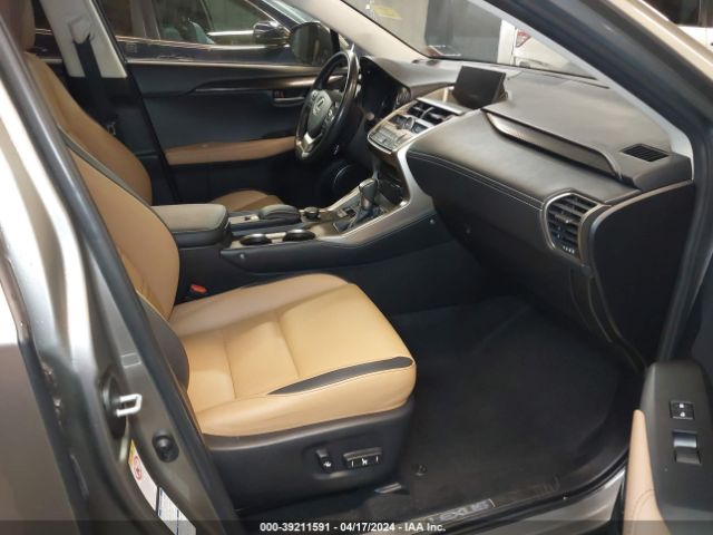 Photo 4 VIN: JTJBARBZ3H2144323 - LEXUS NX 200T 