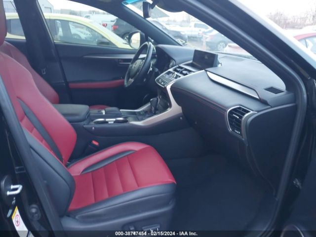 Photo 4 VIN: JTJBARBZ3J2163122 - LEXUS NX 300 