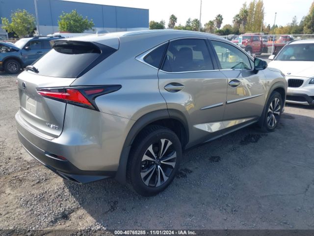 Photo 3 VIN: JTJBARBZ6J2157752 - LEXUS NX 