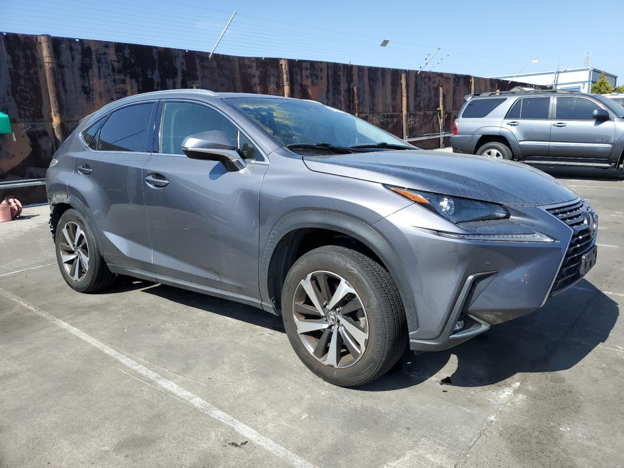 Photo 3 VIN: JTJBARBZ9J2160810 - LEXUS NX 