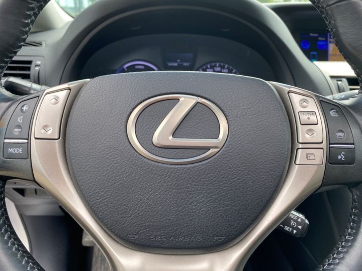 Photo 15 VIN: JTJBC11A402454931 - LEXUS RX 