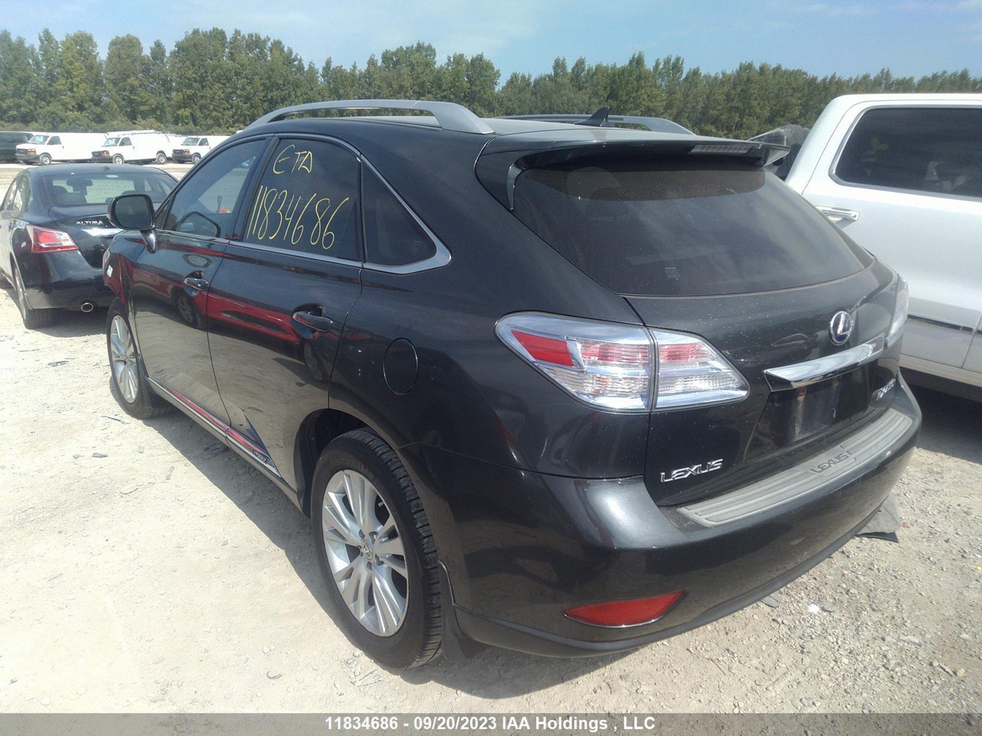 Photo 2 VIN: JTJBC1BA0A2000157 - LEXUS RX 