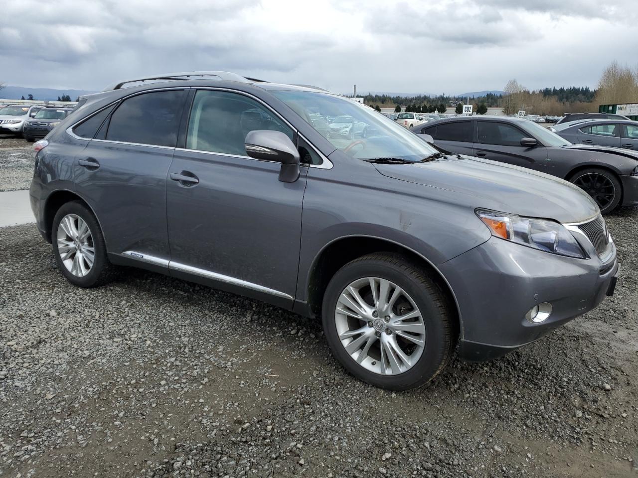 Photo 3 VIN: JTJBC1BA1C2048690 - LEXUS RX 