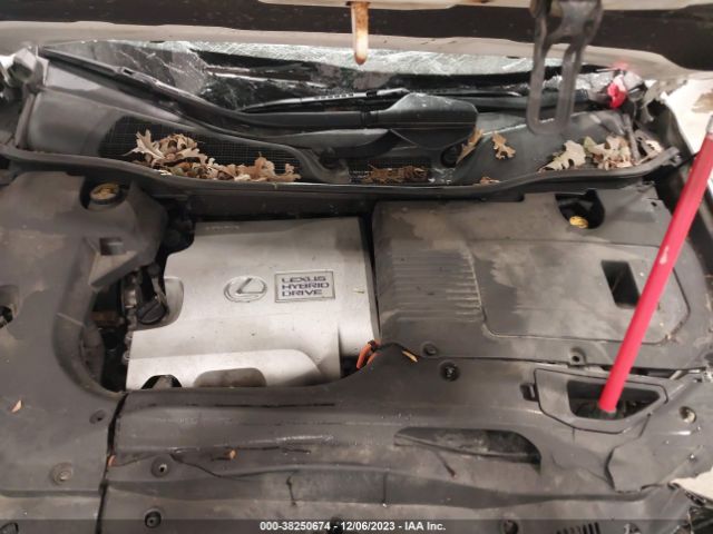 Photo 9 VIN: JTJBC1BA5A2400506 - LEXUS RX 450H 