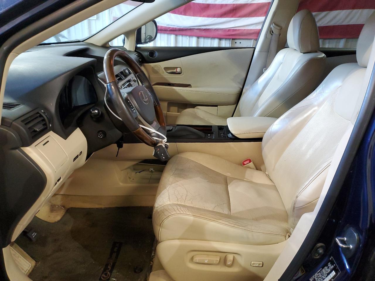 Photo 6 VIN: JTJBC1BA5D2061329 - LEXUS RX 