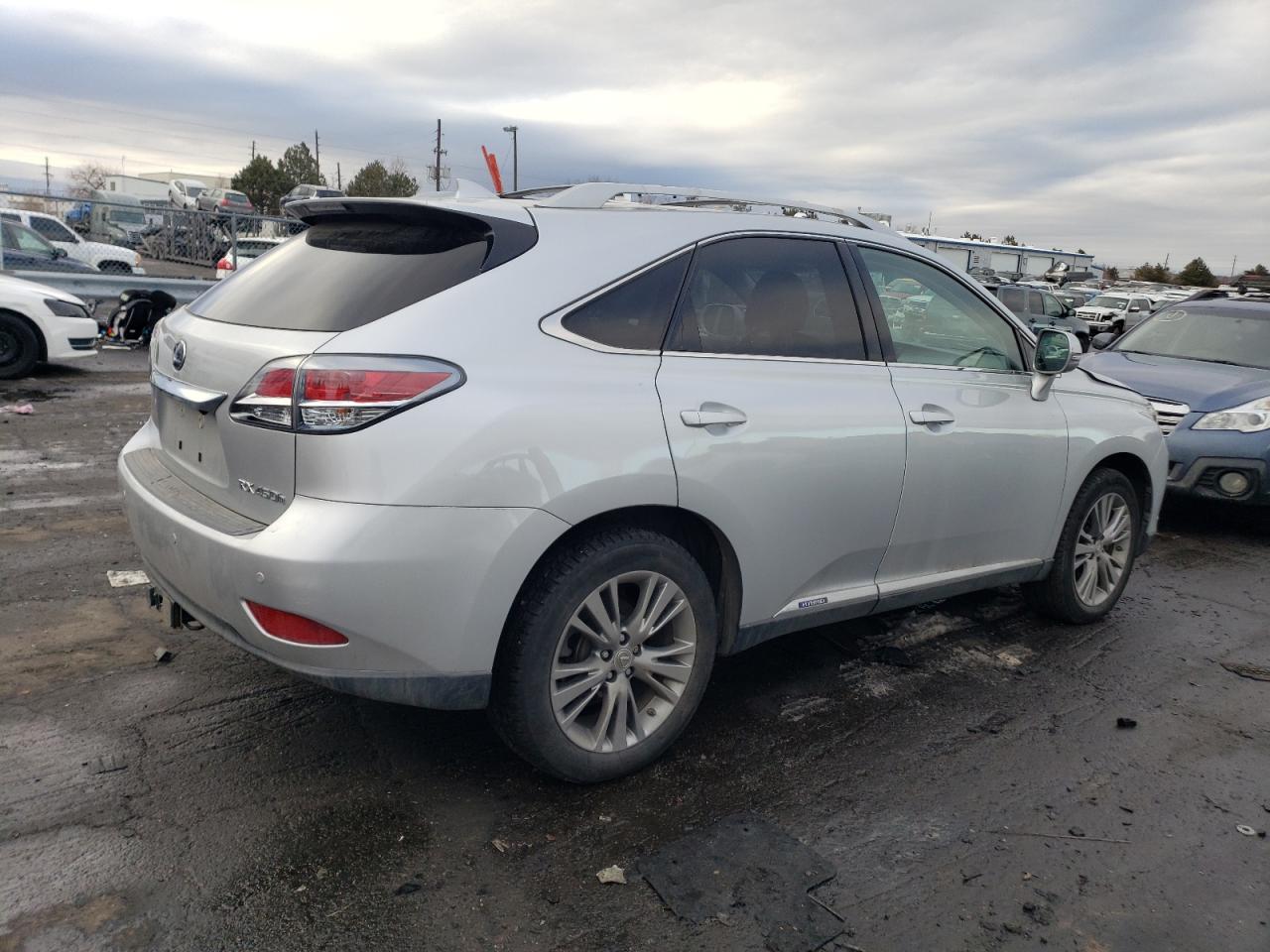 Photo 2 VIN: JTJBC1BA6E2458128 - LEXUS RX 