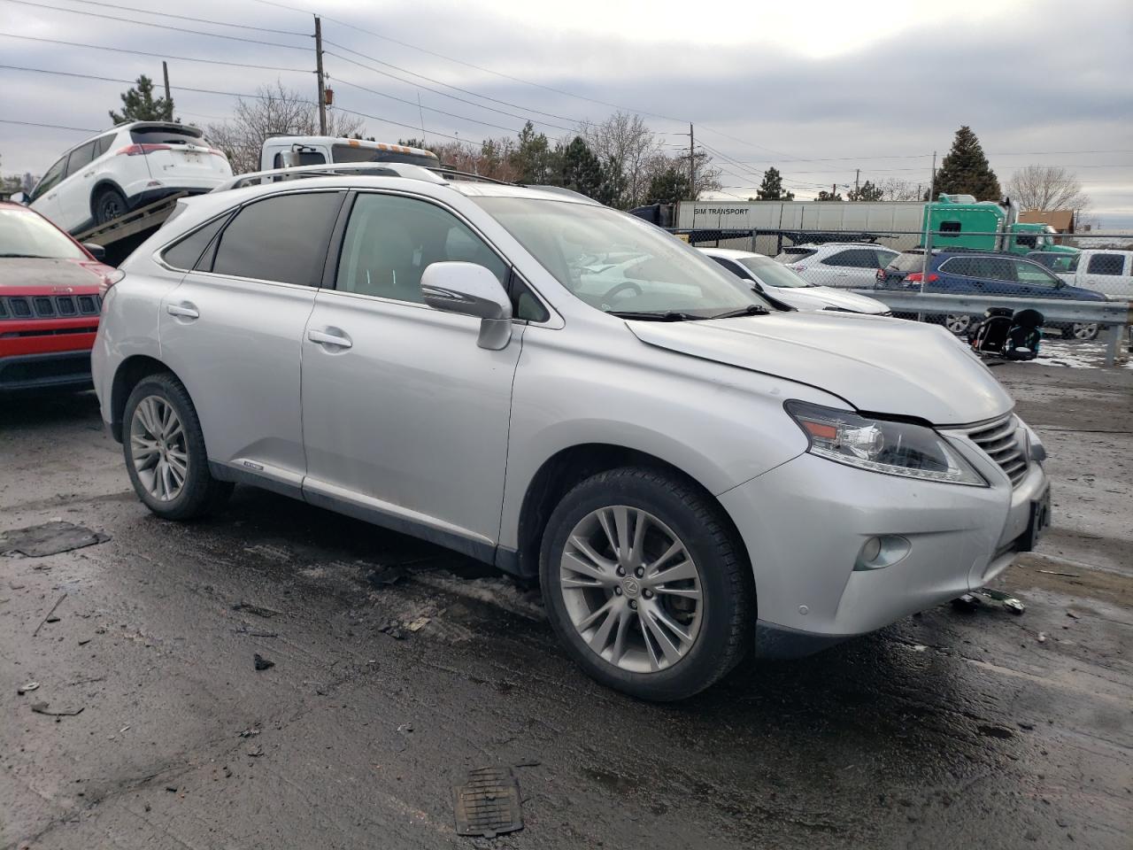 Photo 3 VIN: JTJBC1BA6E2458128 - LEXUS RX 