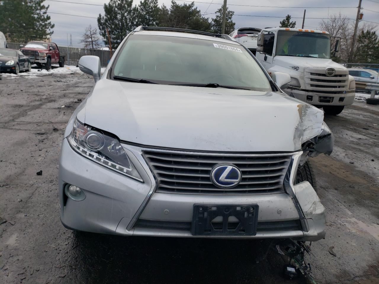 Photo 4 VIN: JTJBC1BA6E2458128 - LEXUS RX 