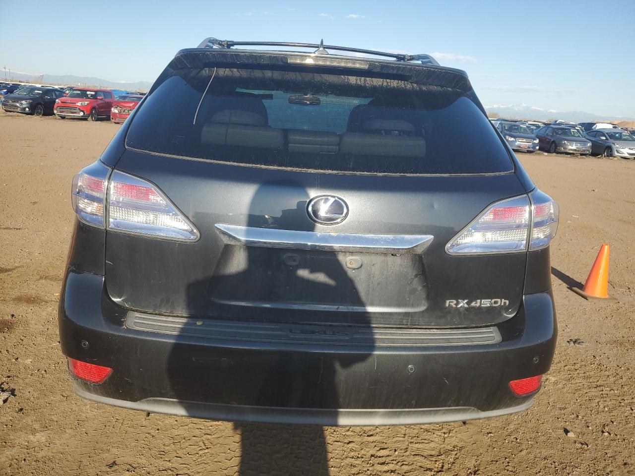 Photo 5 VIN: JTJBC1BA8B2421738 - LEXUS RX 