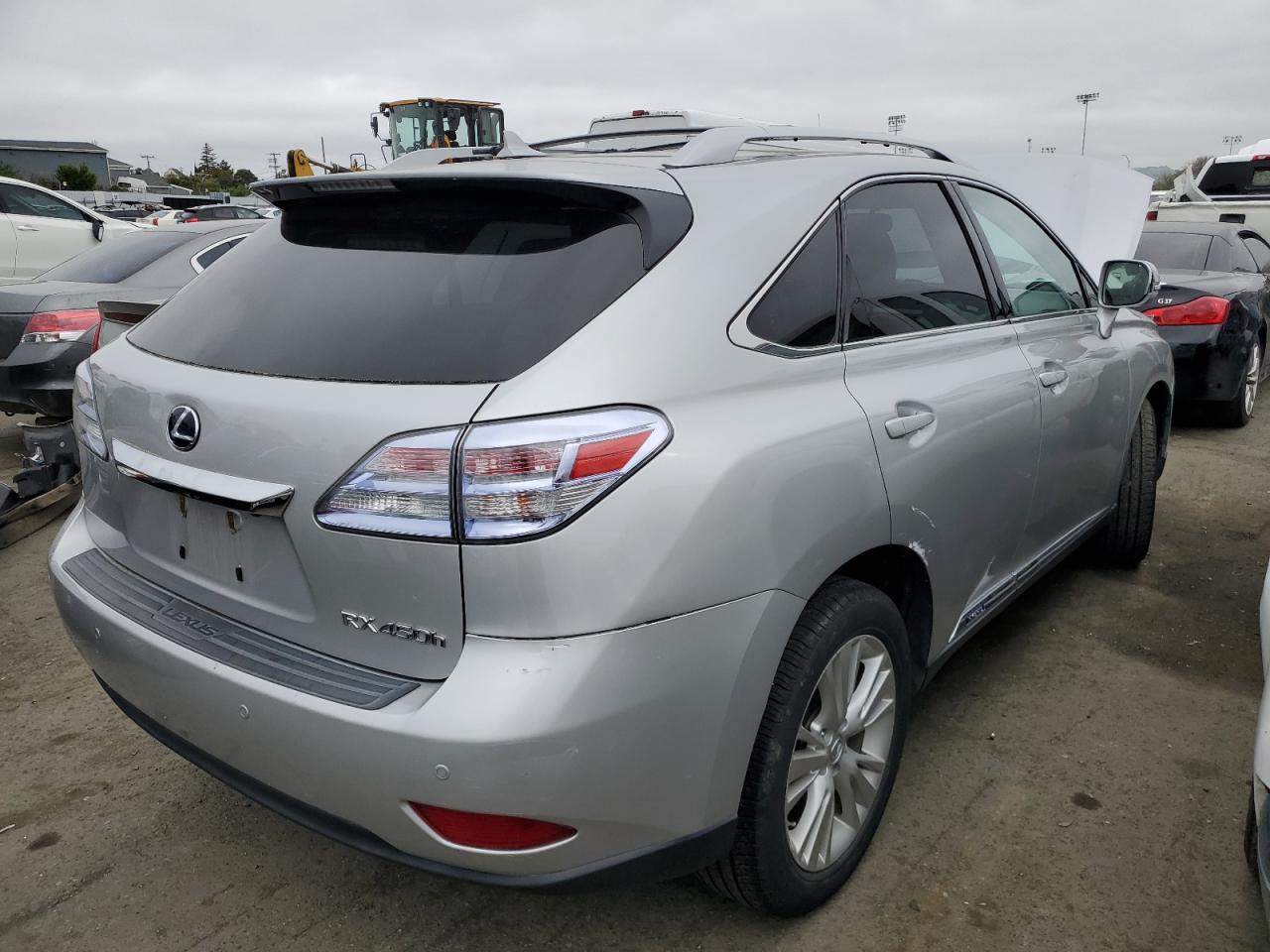 Photo 2 VIN: JTJBC1BAXB2042336 - LEXUS RX 