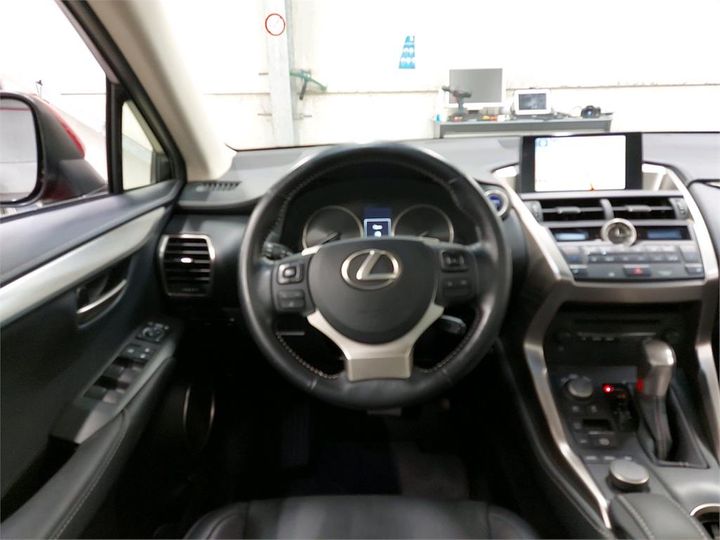 Photo 12 VIN: JTJBJRBZ002071027 - LEXUS NX 