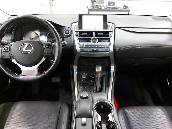 Photo 8 VIN: JTJBJRBZ002071027 - LEXUS NX 