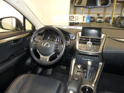 Photo 9 VIN: JTJBJRBZ102057427 - LEXUS NX 300H 