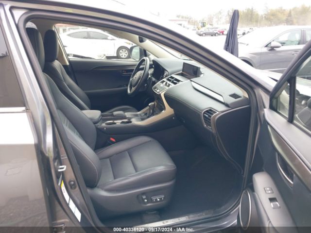 Photo 4 VIN: JTJBJRBZ1J2077047 - LEXUS NX 